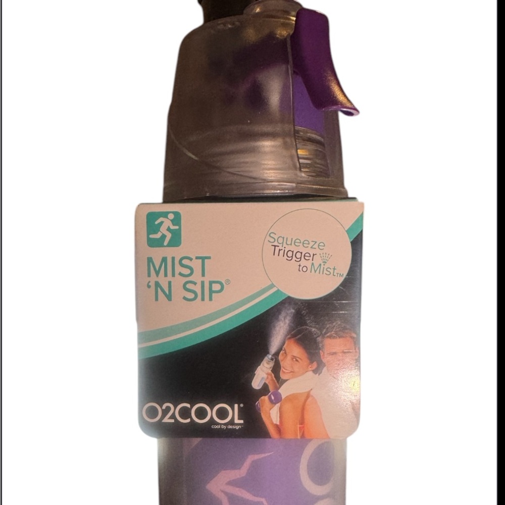 New squeeze Purple Mist 'N Sip Water Bottle insulated 20 oz squeeze trigger - Picture 2 of 3